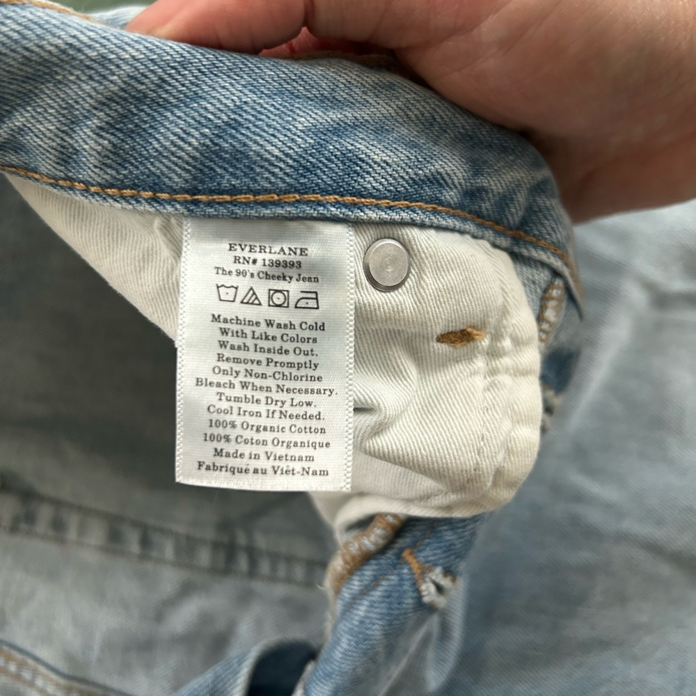 Everlane 90s Cheeky Light Blue Denim Jeans - Picture 6 of 10